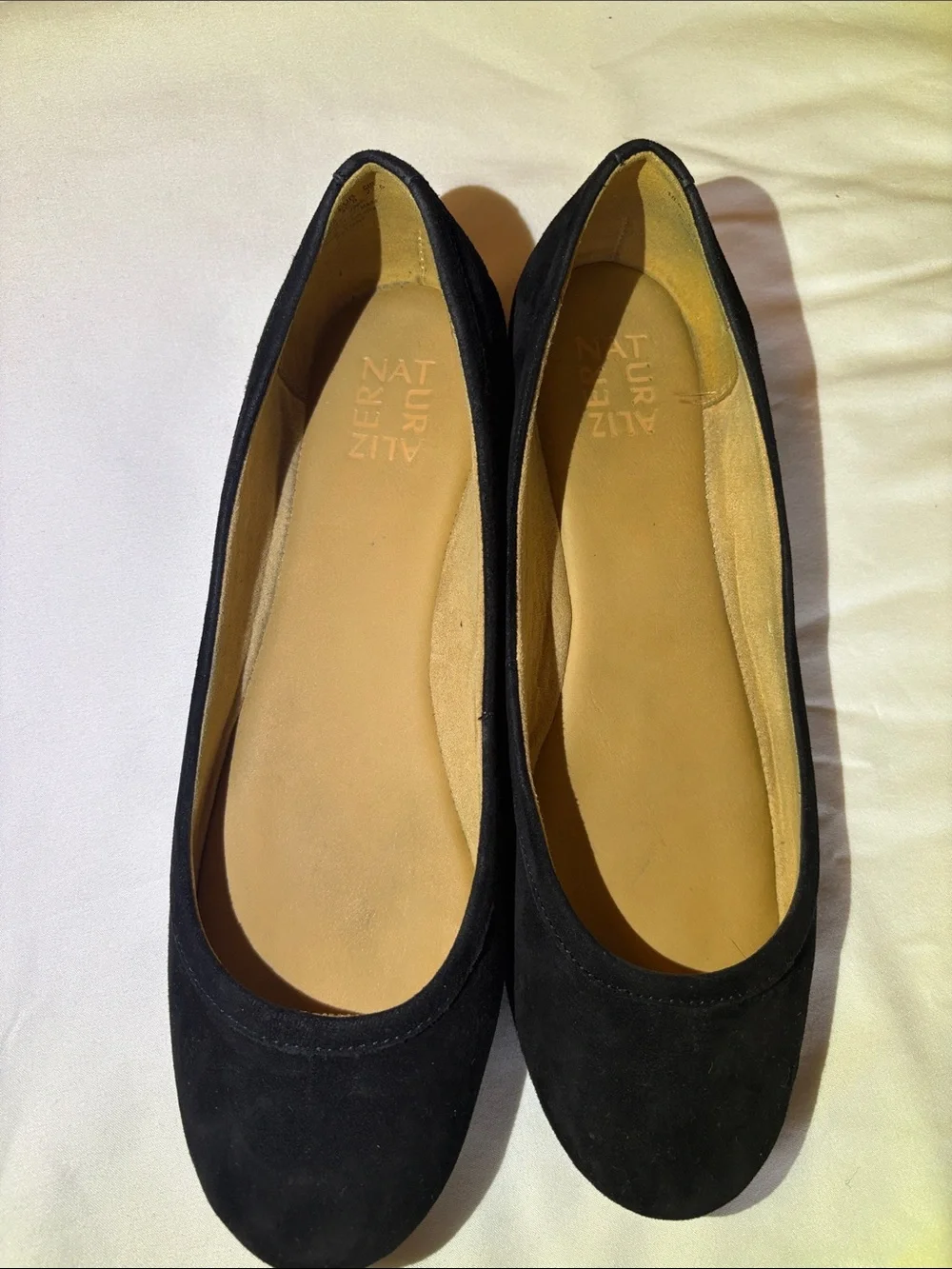 Naturalizer Black Suede Rounded Ballet Flats